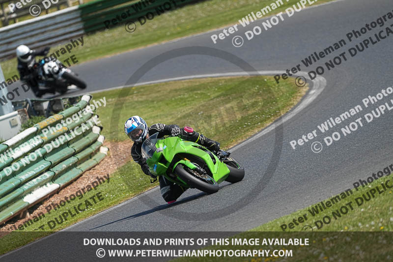 enduro digital images;event digital images;eventdigitalimages;mallory park;mallory park photographs;mallory park trackday;mallory park trackday photographs;no limits trackdays;peter wileman photography;racing digital images;trackday digital images;trackday photos